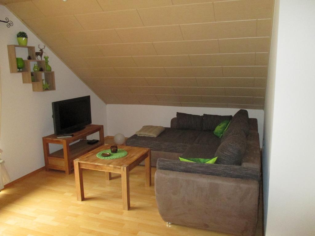 Ferienwohnung An Der Lay Bach  ภายนอก รูปภาพ